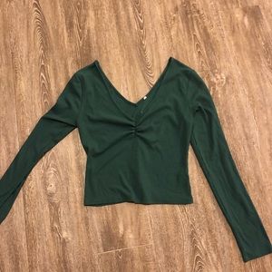 Green long sleeve crop top